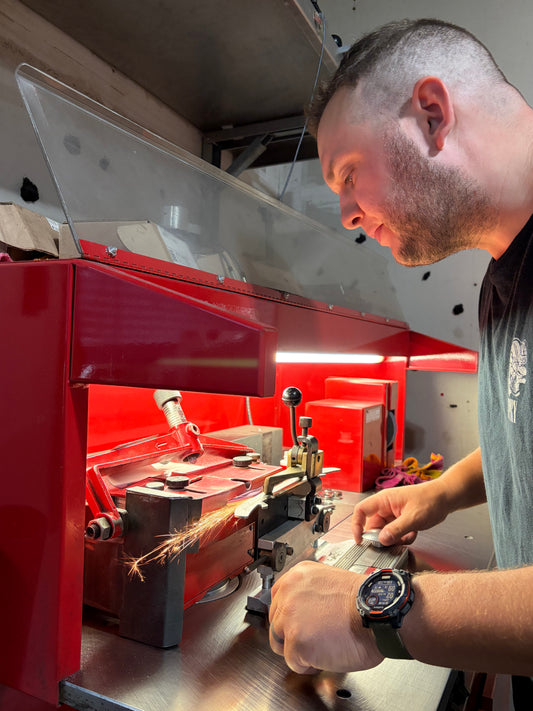 Skate Sharpening, Mail-in (round trip shipping included in price)